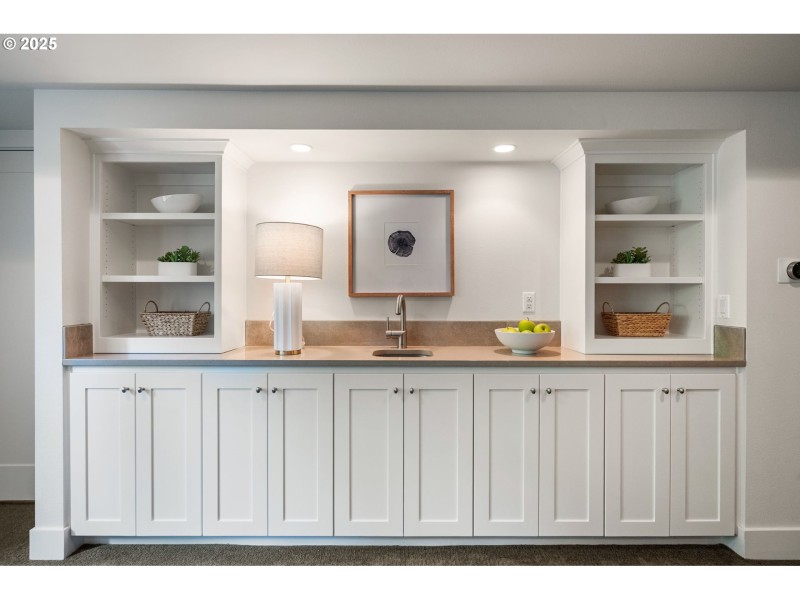 Wet Bar