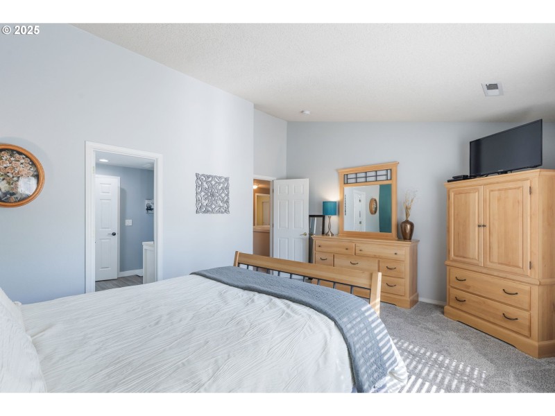Owner's Suite Bedroom