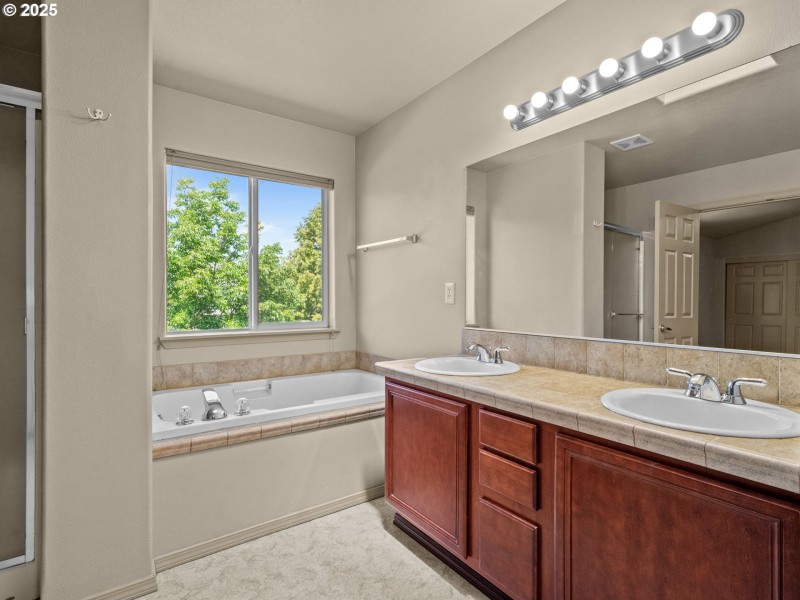 Bathroom, Attached