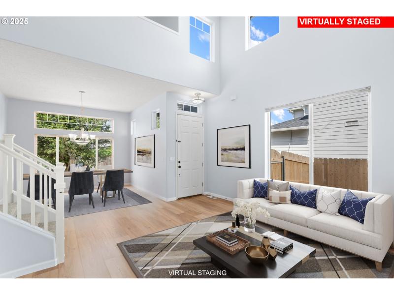 Living Room/Dining Room