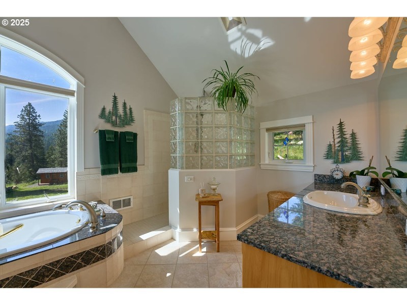 Bathroom, Attached