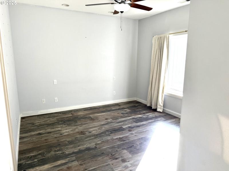 Bedroom, Owner's Suite