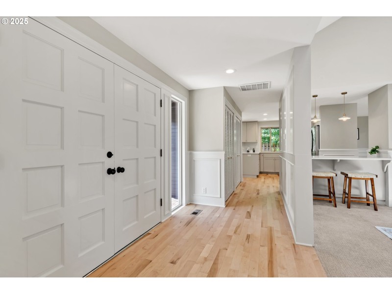 Entrance/Foyer