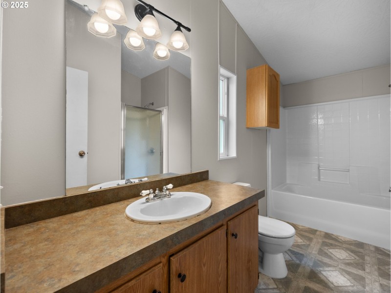 Attached Bathroom #2