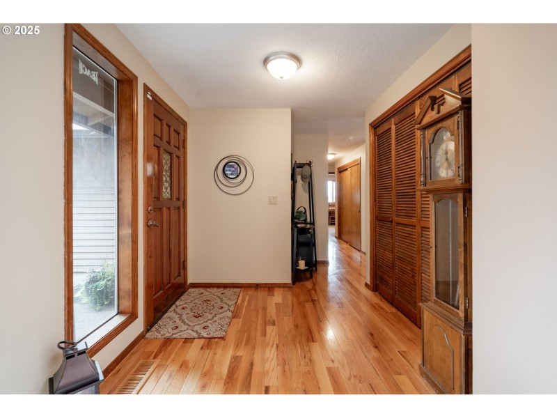Entrance/Foyer