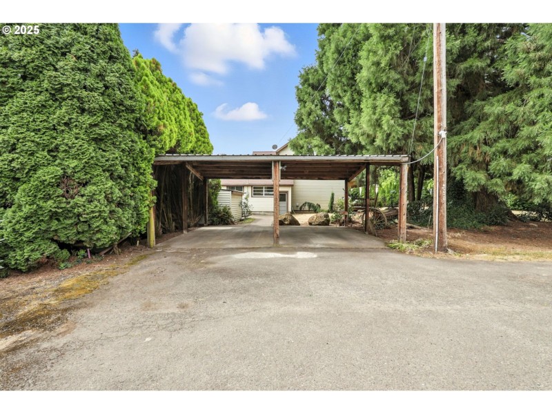 Carport