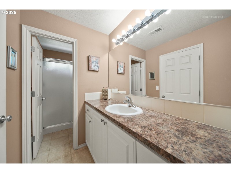 Owner's Suite Bathroom
