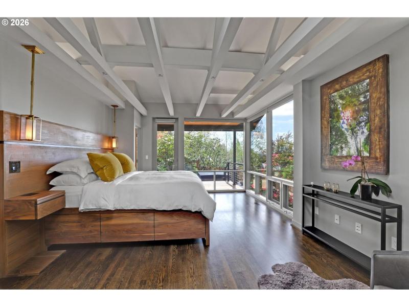 Bedroom, Owner's Suite