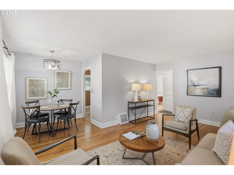 Living Room/Dining Room