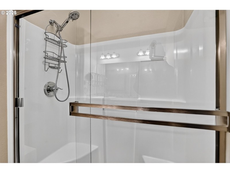 Owner's Suite Bathroom