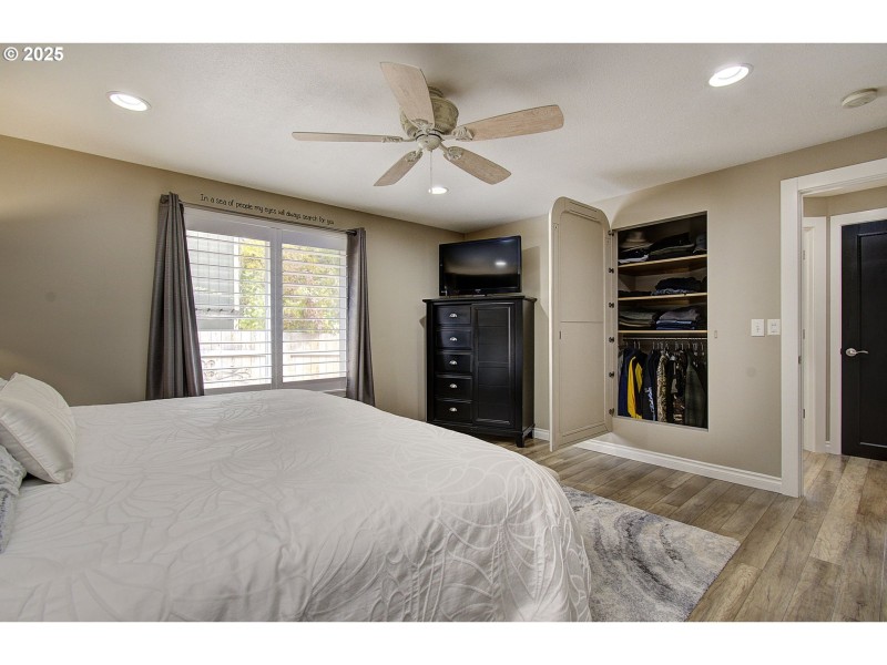 Bedroom, Owner's Suite