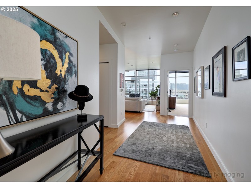 Entrance/Foyer