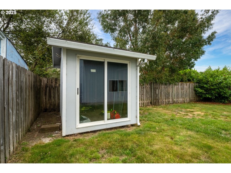 Shed