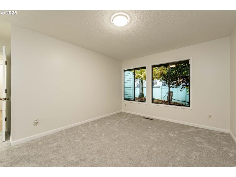 Bedroom, Owner's Suite