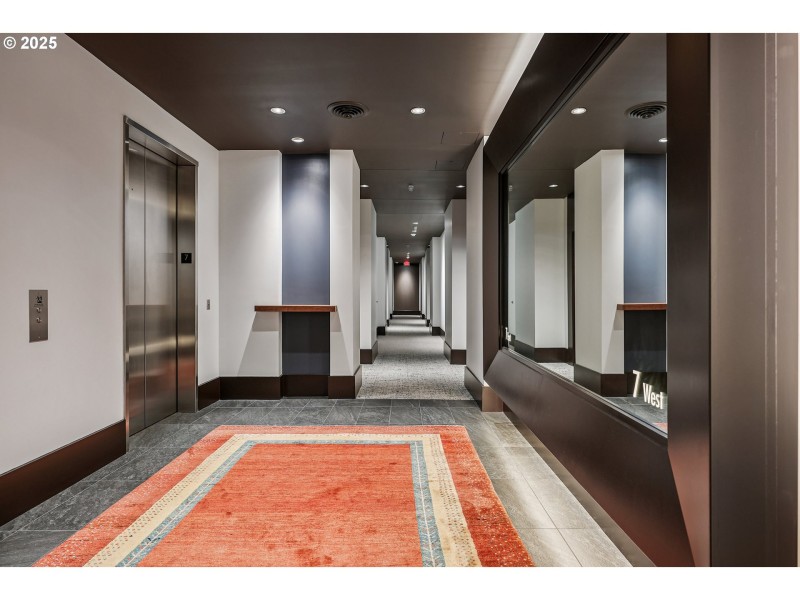 Elevator