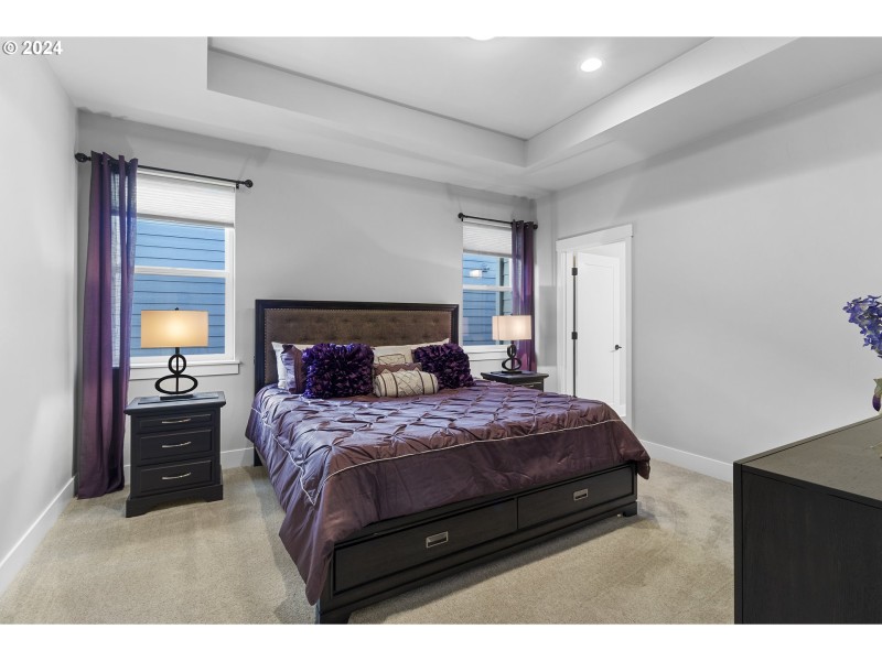 Bedroom, Primary