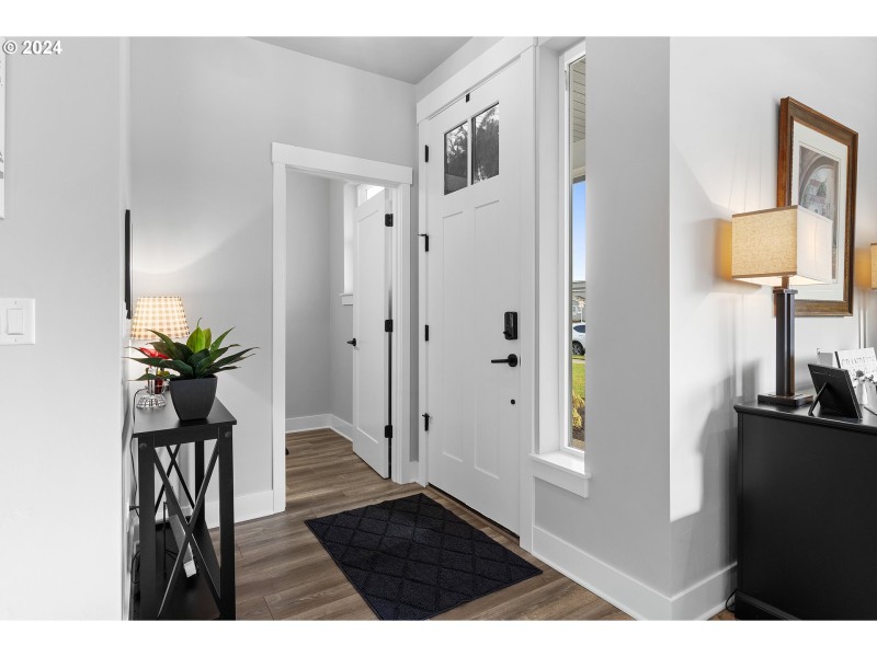 Entrance/Foyer