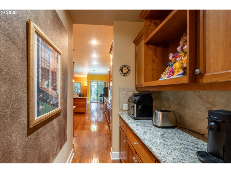 Butler's Pantry
