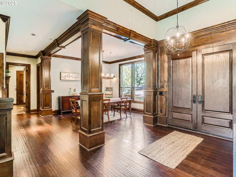 Entrance/Foyer