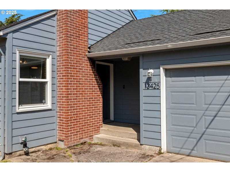 Entrance/Foyer