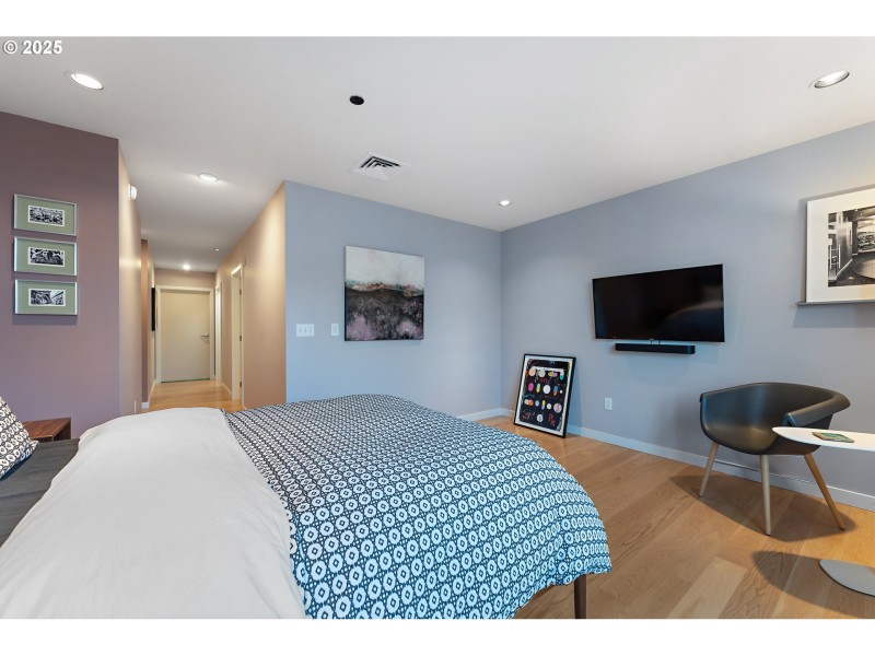 Bedroom, Owner's Suite