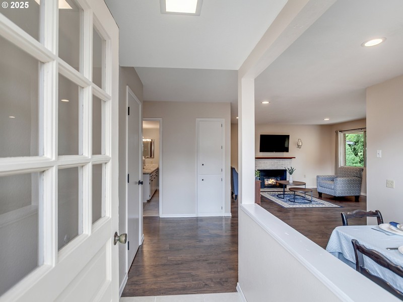 Entrance/Foyer