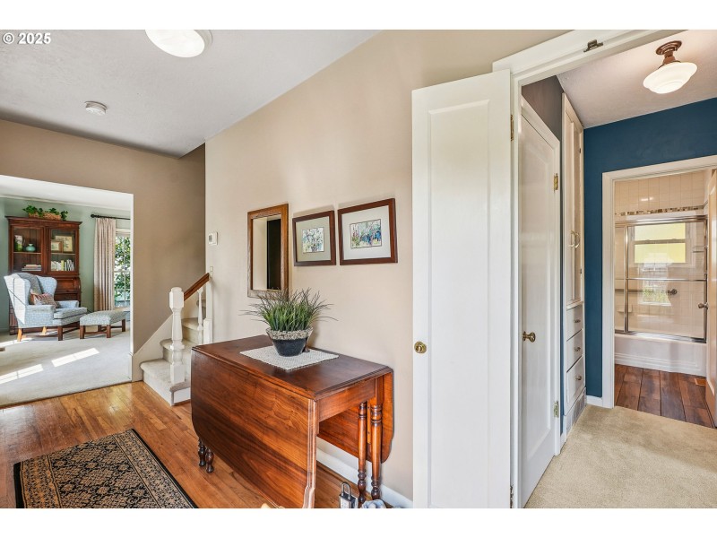 Entrance/Foyer
