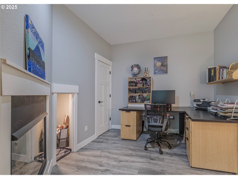 Den/Office