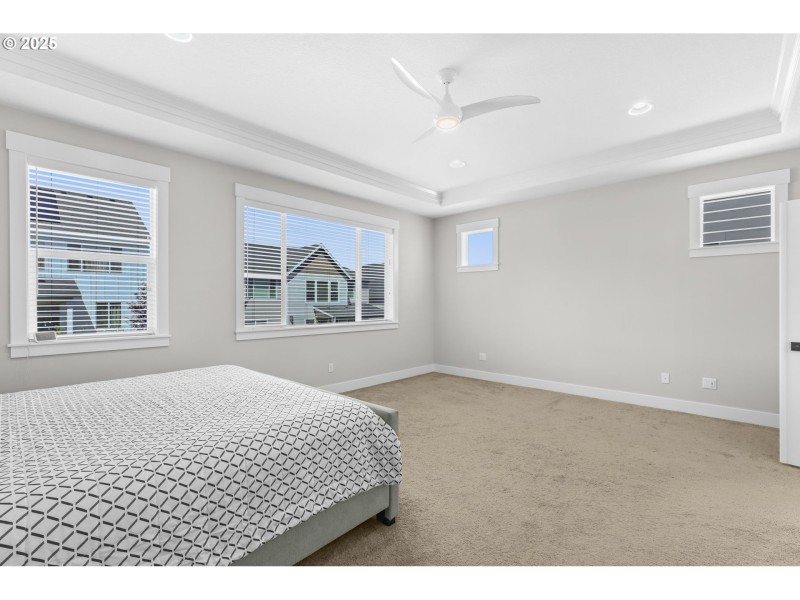 Bedroom, Primary