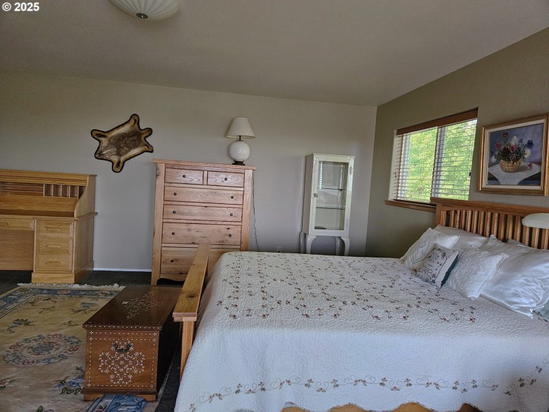 Bedroom, Owner's Suite
