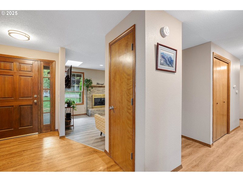 Entrance/Foyer
