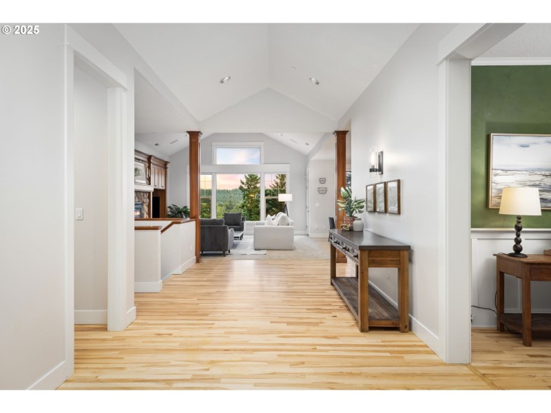 Entrance/Foyer