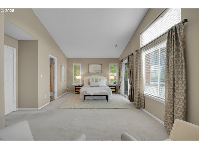 Bedroom, Owner's Suite