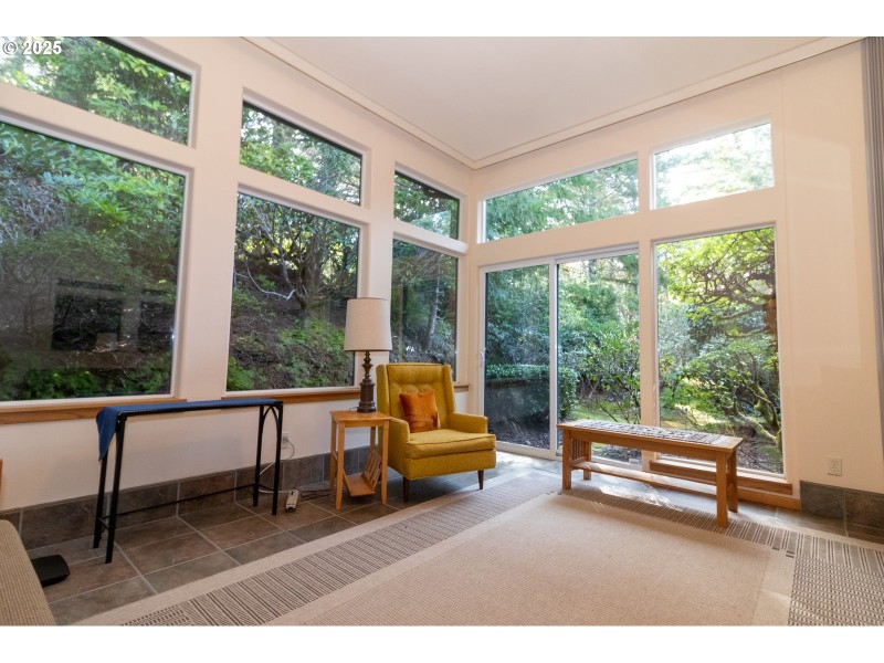 Guest Quarters