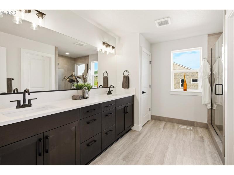 Owner's Suite Bathroom