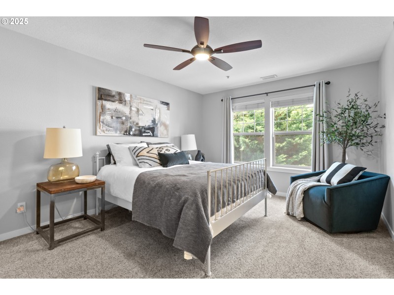 Bedroom, Primary
