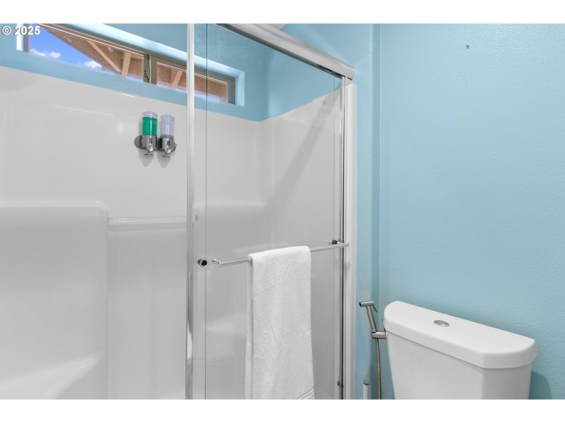Bathroom, Attached