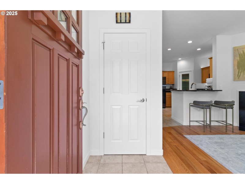 Entrance/Foyer