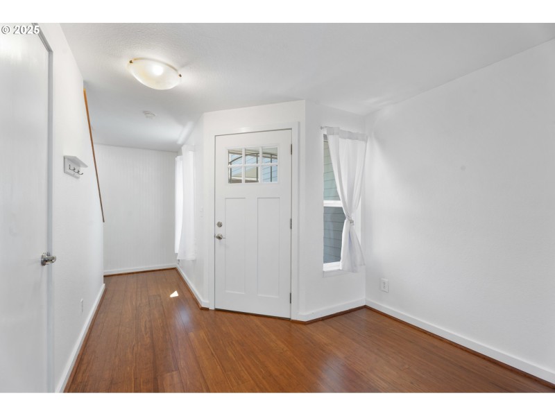 Entrance/Foyer
