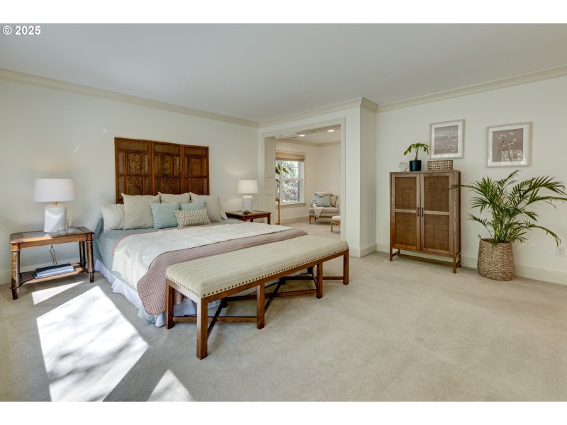 Bedroom, Owner's Suite