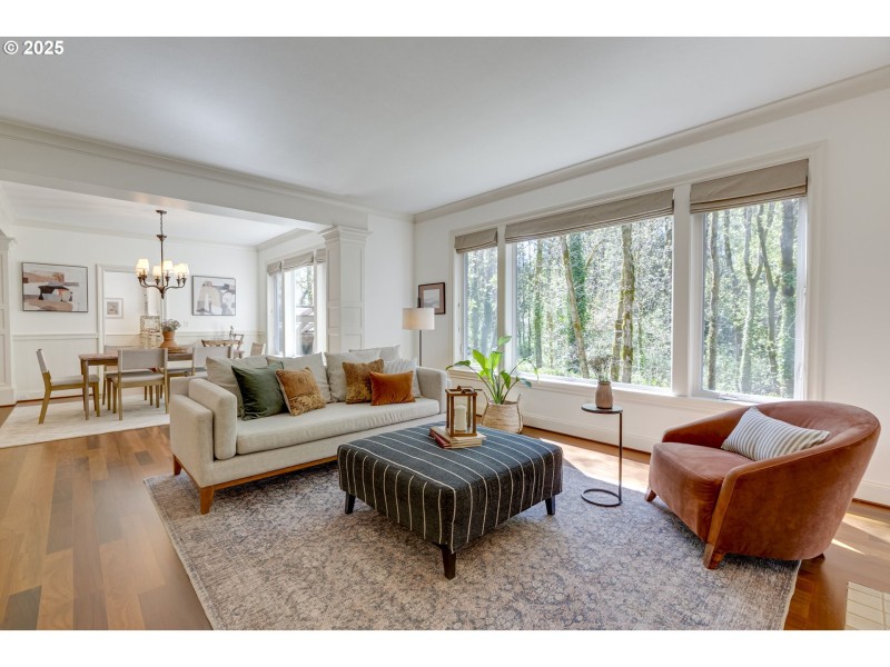 Living Room/Dining Room
