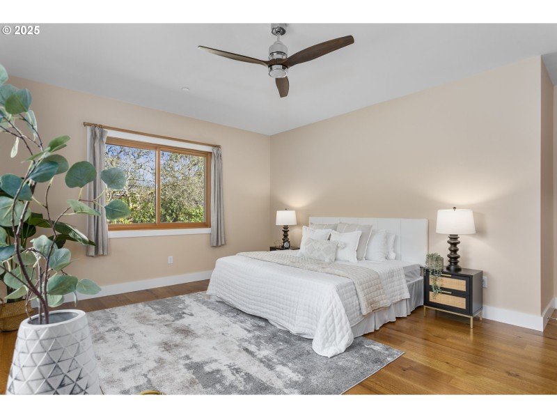 Bedroom, Owner's Suite