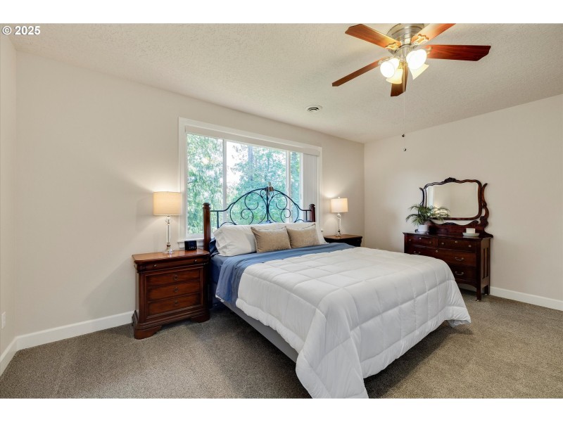 Bedroom, Owner's Suite