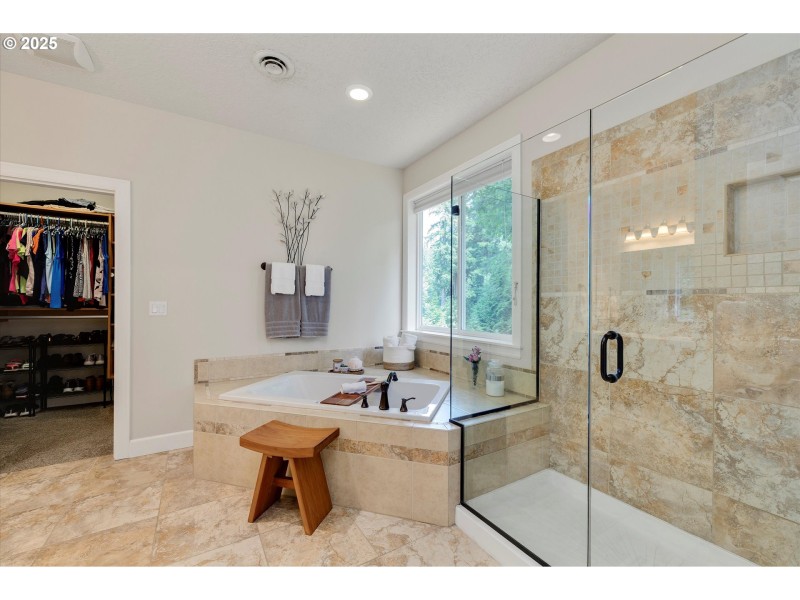 Bathroom, Attached