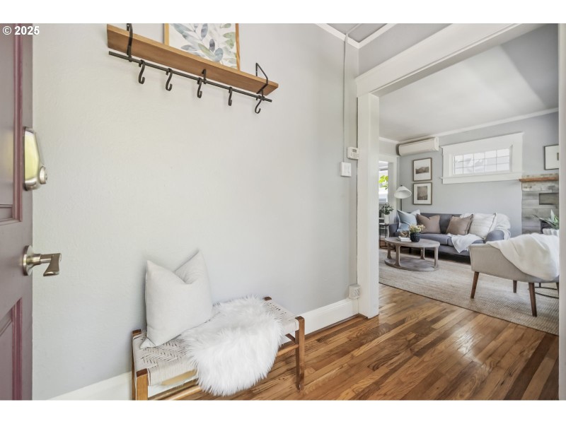 Entrance/Foyer