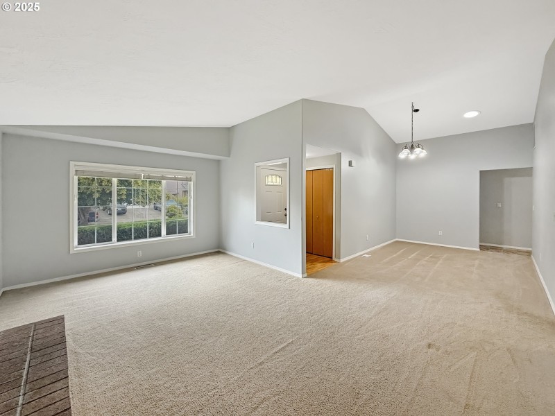 Living Room/Dining Room