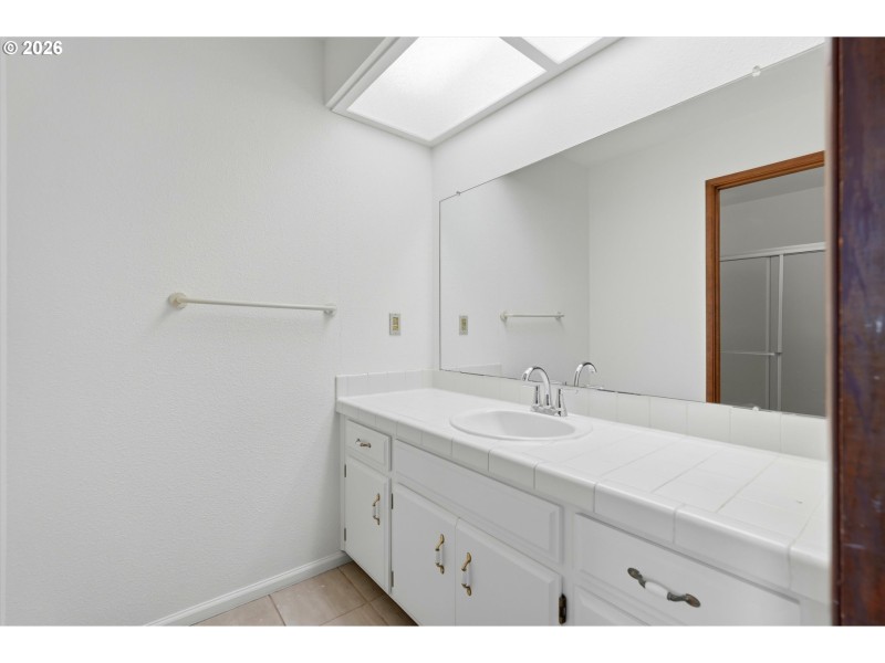 Owner's Suite Bathroom