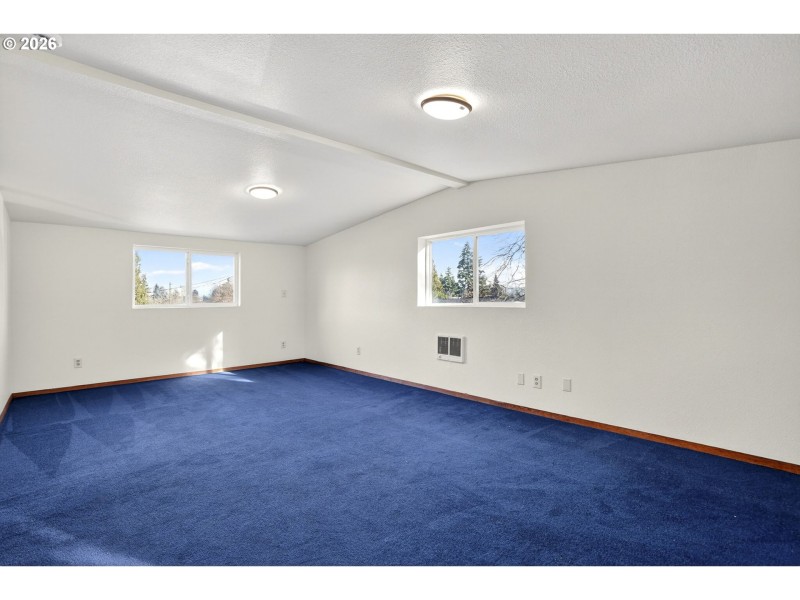 Bedroom, Owner's Suite