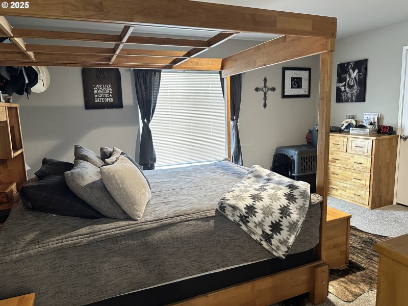 Bedroom, Owner's Suite