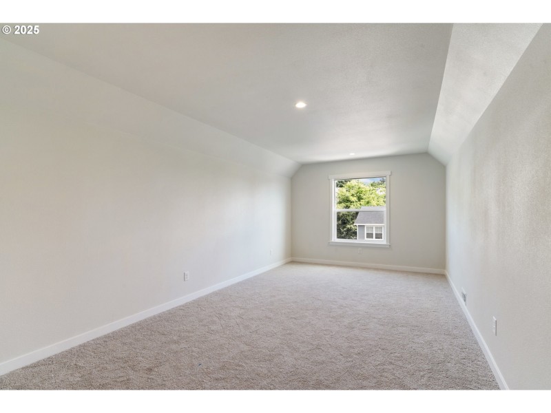Bonus Room